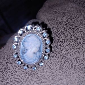 Lavender cameo ring